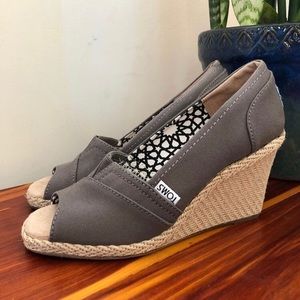 Toms wedge heels